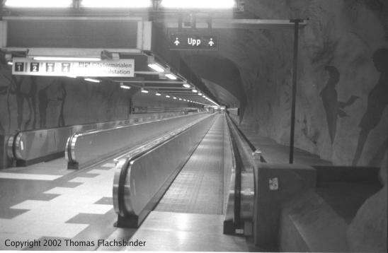 T-Centralen, moving sidewalks