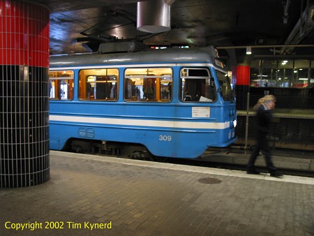 Gullmarsplan, A30 at platform