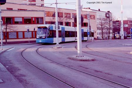 Southbound car approaches Liljeholmen