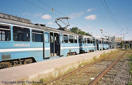 Ropsten, platform, train and track 3