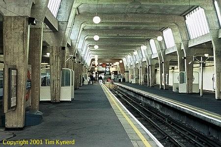 Uxbridge, looking west