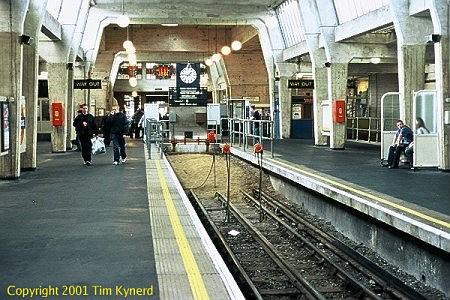 Uxbridge, sand train stop