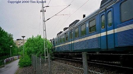 Farsta strand, northbound train passing