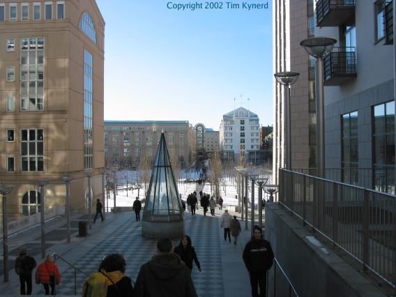 Stockholms s&ouml;dra, long view of the Swedenborgsgatan entrance