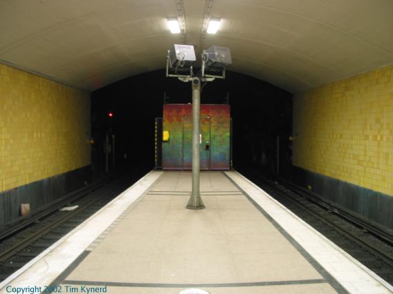 Medborgarplatsen, north end of platform, view 2